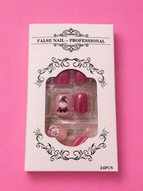 Woman’s Square Gnome and Snowman Pink/Red Holiday Press on Nails